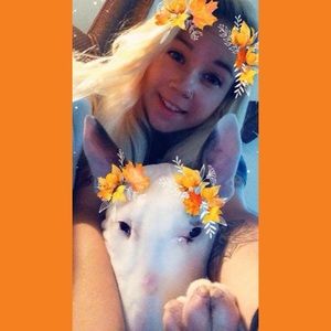 Meet your Posher, Hailey